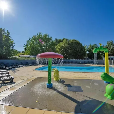 M.Home Acces C033 3Chbr/6Pers